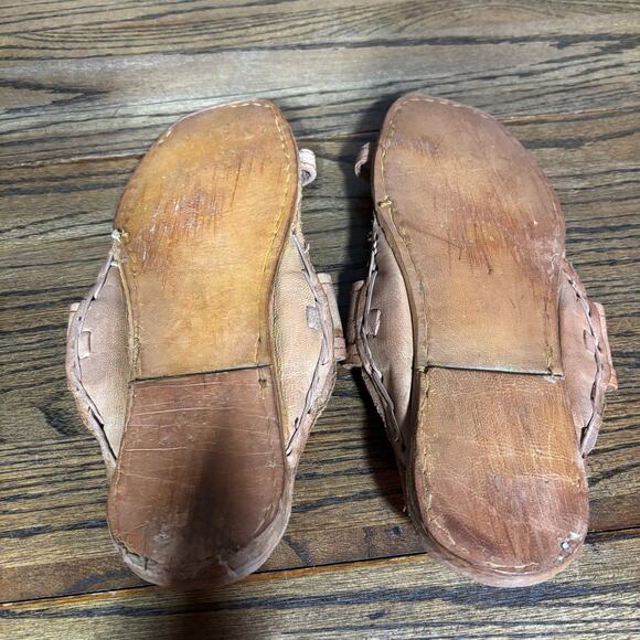 Handcrafted Leather Toe Ring Sandals Men’s Size 11 Brown Slip On Artisan Boho main image 6